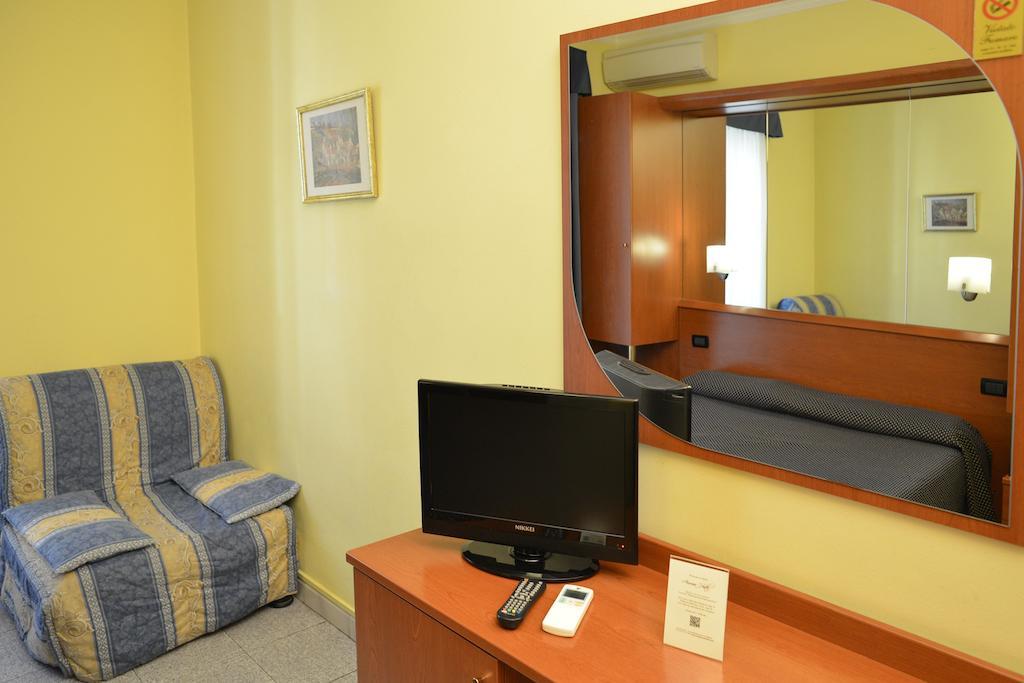 Hotel Aurora Milán Exteriér fotografie